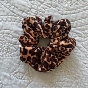 XL Velvet Leopard Scrunchie